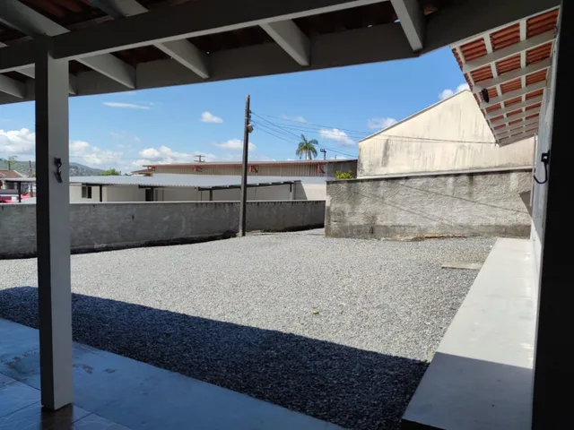 Imagem 3: Casa à venda em Joinville-SC, no Petrópolis 1 suíte + 01 Dormitório 2 banheiros, 2