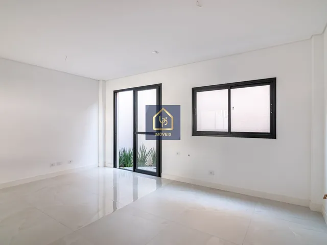 Imagem 14: Sobrado de Alto Padrão com 3 Quartos - 1 Suite. São 143M² Privativos por R$ 890.000 no Bairro Barreirinha em Curitiba/Pr