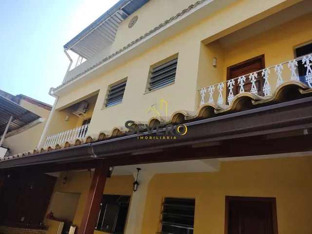 Imagem: 2 Casas à venda no terreno no bairro Antonina