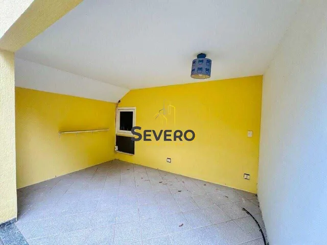 Imagem 4: Condomínio Terra Verde - Casa Triplex no Condomínio Terra Verde