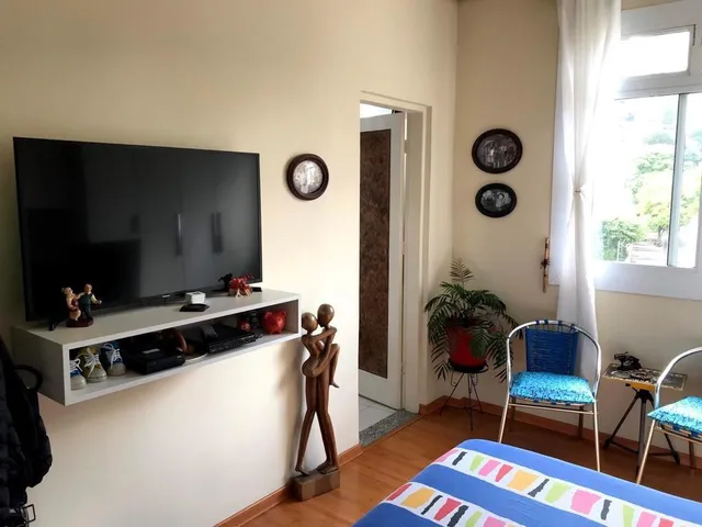 Imagem 4: APT ACLIMAÇÃO !!!!! Descrição do imóvel Apartamento com 111m2, com 2 dormitórios