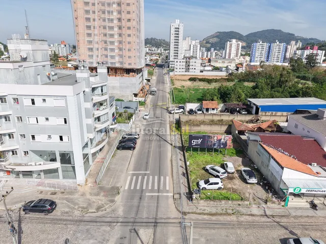 Imagem 8: Terreno À Venda com 420 M² no Humaitá - Perfil Residencial e Comercial