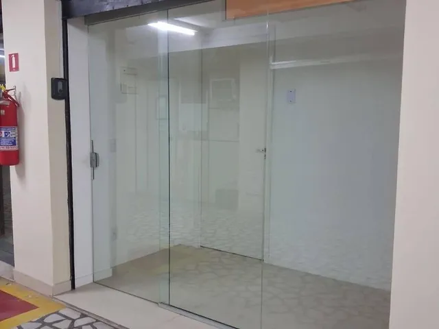 Imagem: Loja de Galeria - Catete Margarida Meireles