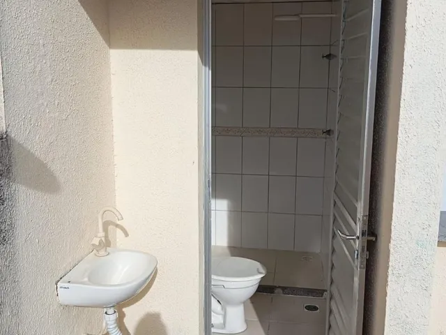 Imagem 13: Casa em Condomínio Residencial em Lauro de Freitas - Bahia, Centro