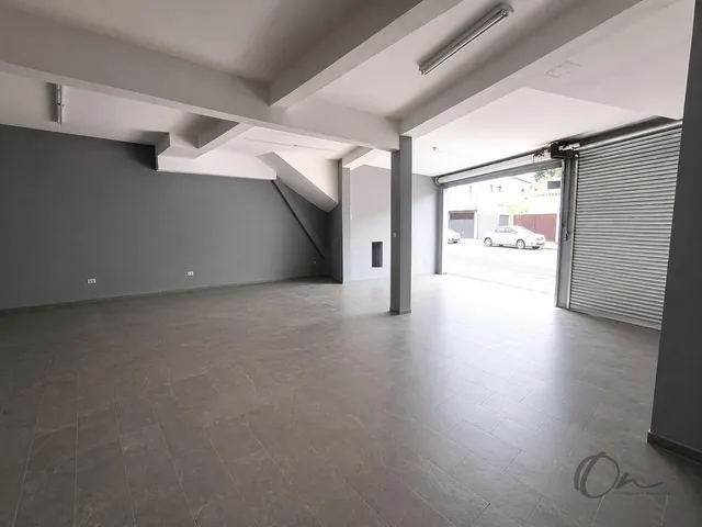 Imagem: Bussiness Premises em Cotia - São Paulo