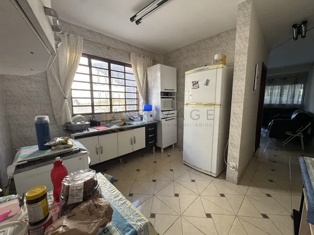 Imagem 16: Sobrado À Venda no Perequê-Açu em Ubatuba com 6 Suítes e 300 M² de Terreno