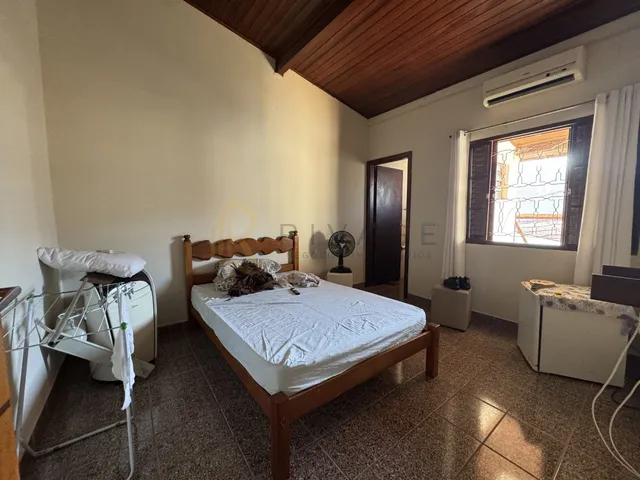 Imagem 5: Sobrado À Venda no Perequê-Açu em Ubatuba com 6 Suítes e 300 M² de Terreno