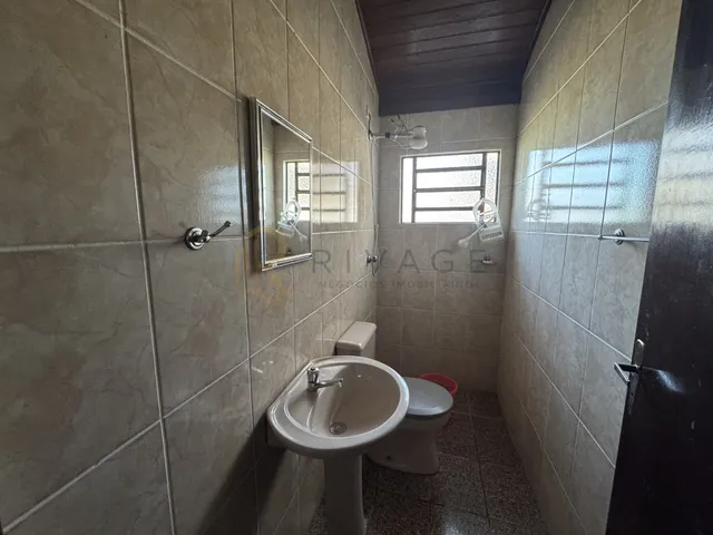Imagem 4: Sobrado À Venda no Perequê-Açu em Ubatuba com 6 Suítes e 300 M² de Terreno