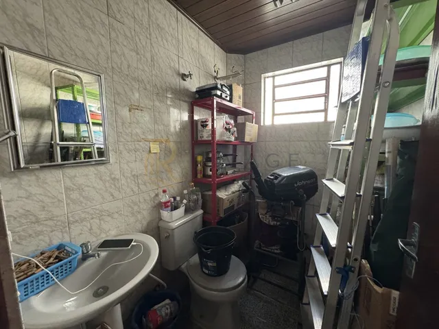 Imagem 14: Sobrado À Venda no Perequê-Açu em Ubatuba com 6 Suítes e 300 M² de Terreno