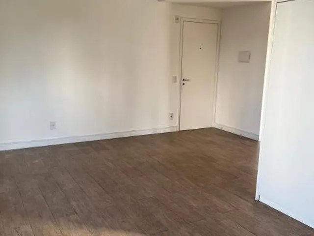 Imagem: Sala Comercial Comercial em São Paulo
