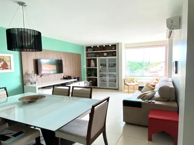 Imagem 10: Um apartamento que te acolhe sem igual. Totalmente reformado e vendido 100