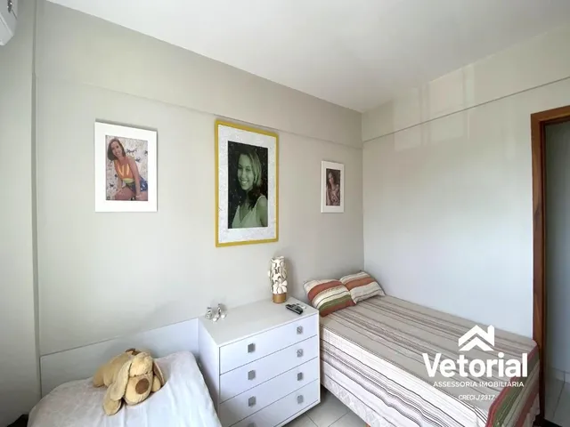 Imagem 6: Um apartamento que te acolhe sem igual. Totalmente reformado e vendido 100