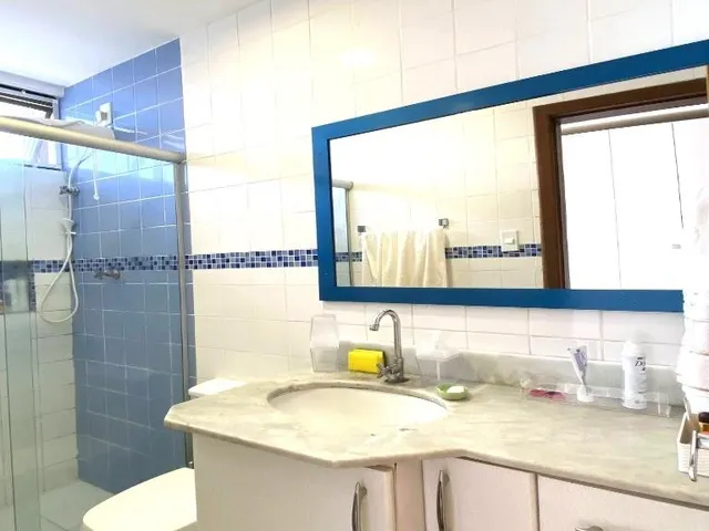 Imagem 13: Um apartamento que te acolhe sem igual. Totalmente reformado e vendido 100