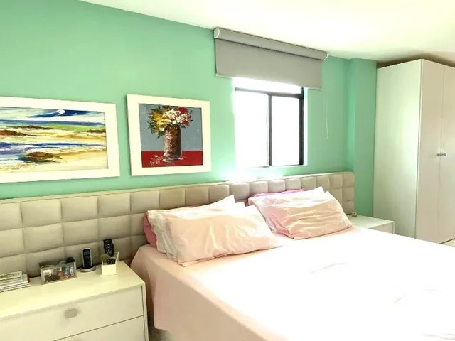 Imagem 3: Um apartamento que te acolhe sem igual. Totalmente reformado e vendido 100