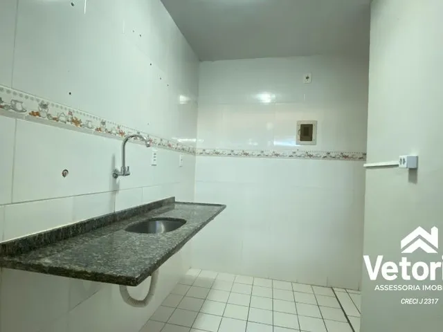 Imagem 9: Residir com segurança é inegociável e por isso te apresentamos esse sobrado para