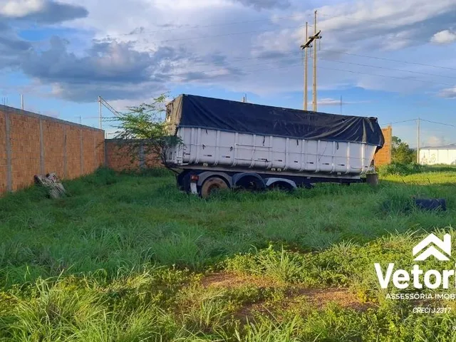 Imagem 4: TERRENO ESPETACULAR À VENDA Se você está em busca de um terreno para construir a