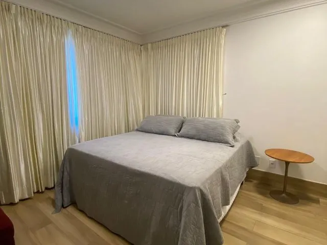 Imagem 8: Descubra a casa dos seus sonhos no bairro Renato Gonçalves! Essa luxuosa propriedade de