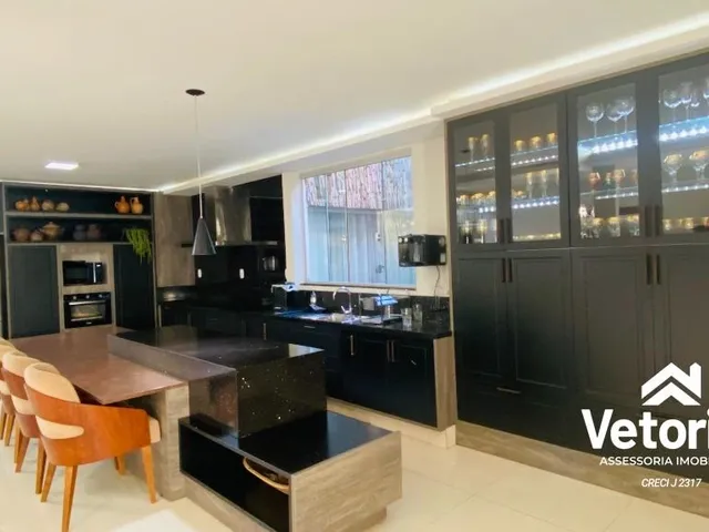 Imagem 10: Venha se encantar com essa maravilhosa casa de captação exclusiva, localizada em um dos