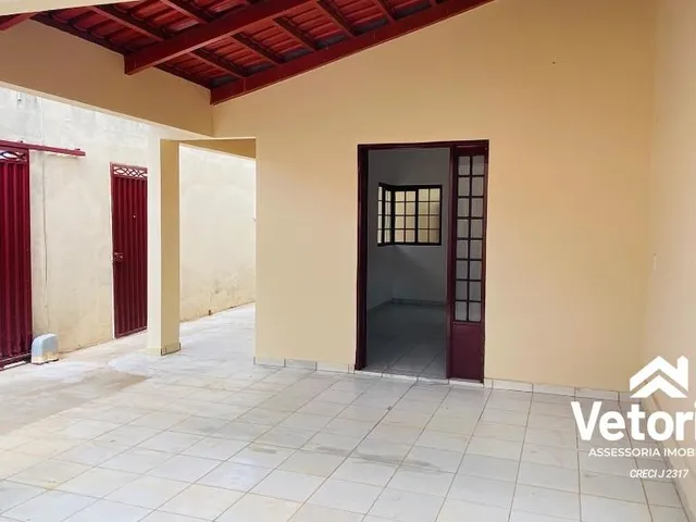 Imagem 16: Venha morar em uma casa espaçosa e confortável, perfeita para a sua família! Este