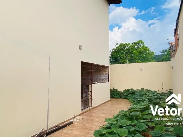 Imagem 14: Venha morar em uma casa espaçosa e confortável, perfeita para a sua família! Este