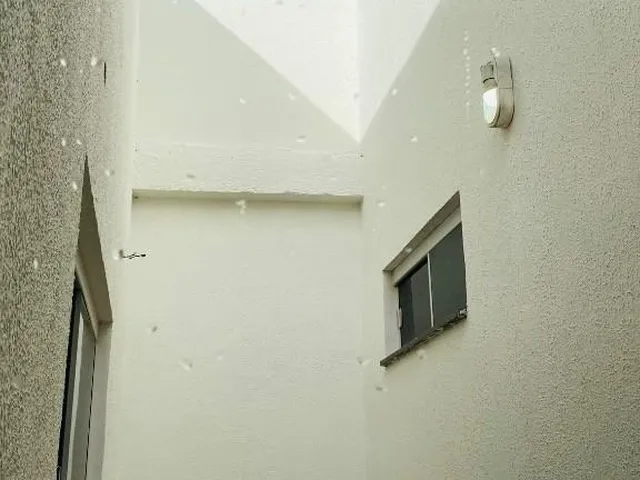 Imagem 4: Uma casa aconchegante que poucas tem as suas qualidades. Localizada em um bairro