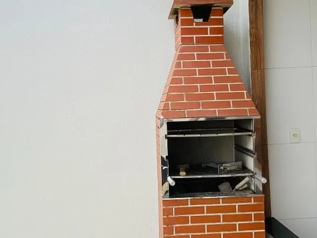 Imagem 8: Uma casa aconchegante que poucas tem as suas qualidades. Localizada em um bairro