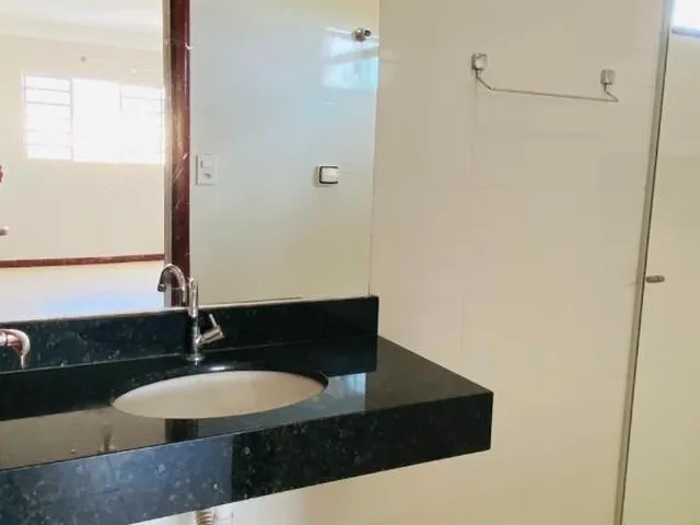 Imagem 2: Um dos pouquíssimos apartamentos com esse tamanho! Você vai descobrir que além de