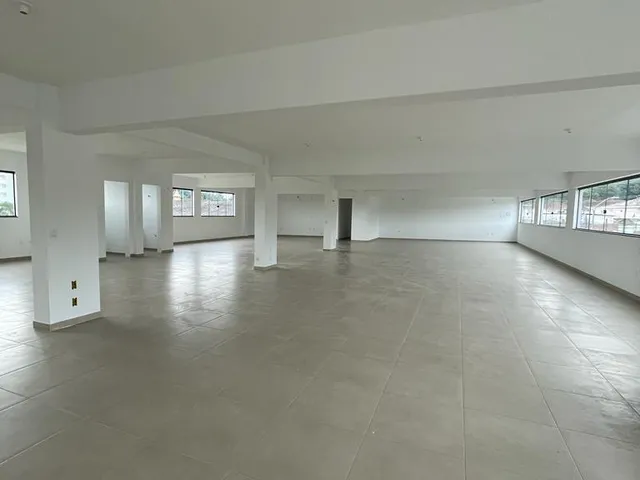 Imagem 14: 0 Loja com aluguel por R$2.400 /mês