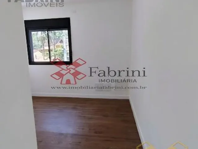 Imagem 2: SOBRADO DE LUXO EM CONDOMÍNIO FECHADO ? RIBEIRÃO PIRES/SP R$ 2.000.000,00 Conforto