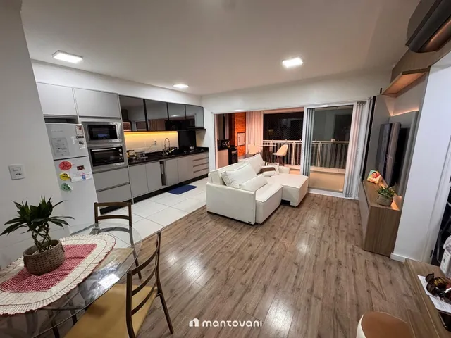 Imagem: Apartamento com 2 dormitórios e sacada