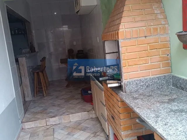 Imagem 9: Casa Espaçosa com 4 Quartos e 2 Banheiros em Jardim santa Maria, Jacareí - São Paulo