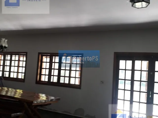 Imagem 6: Chácara À Venda em santa Branca, São Paulo com 4 Suítes, Piscina e Amplo Terreno