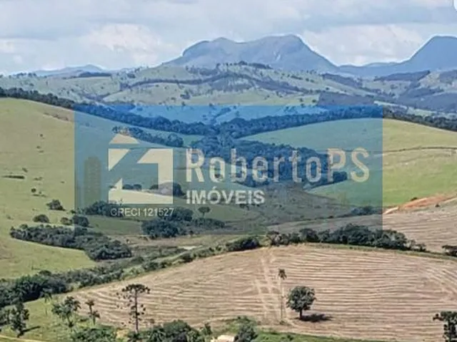 Imagem 2: 0 Fazenda / sítio com 4 dormitórios
