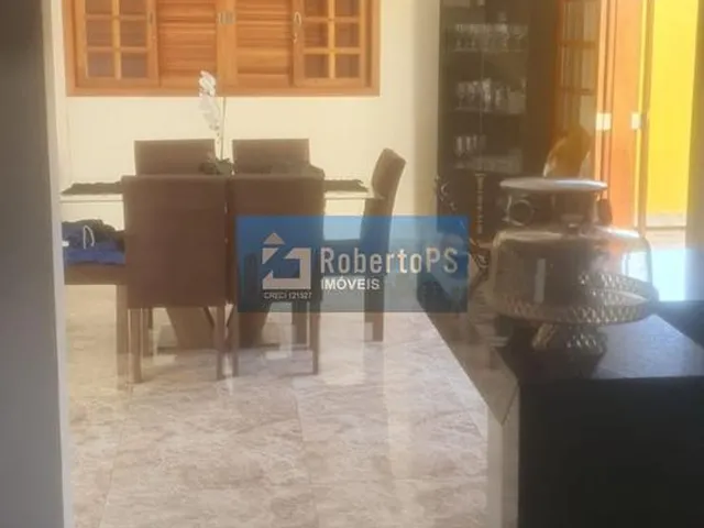 Imagem 2: 0 Casa com 4 dormitórios