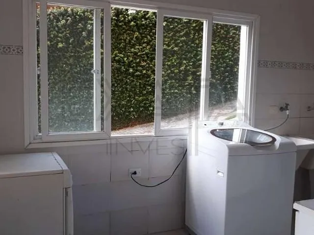 Imagem 16: Descrição do imóvel: Linda casa contemporânea, com 2 lareiras e ótimo
