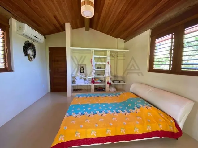 Imagem 7: CASA SEDE: Casa de madeira com vista para mar, 05 dormitórios sendo 04 suítes, 02