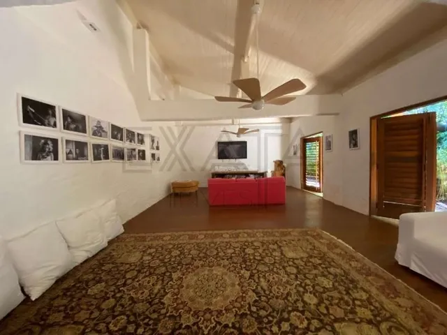 Imagem 8: CASA SEDE: Casa de madeira com vista para mar, 05 dormitórios sendo 04 suítes, 02