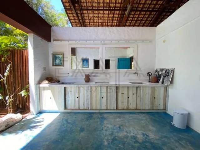 Imagem 2: CASA SEDE: Casa de madeira com vista para mar, 05 dormitórios sendo 04 suítes, 02