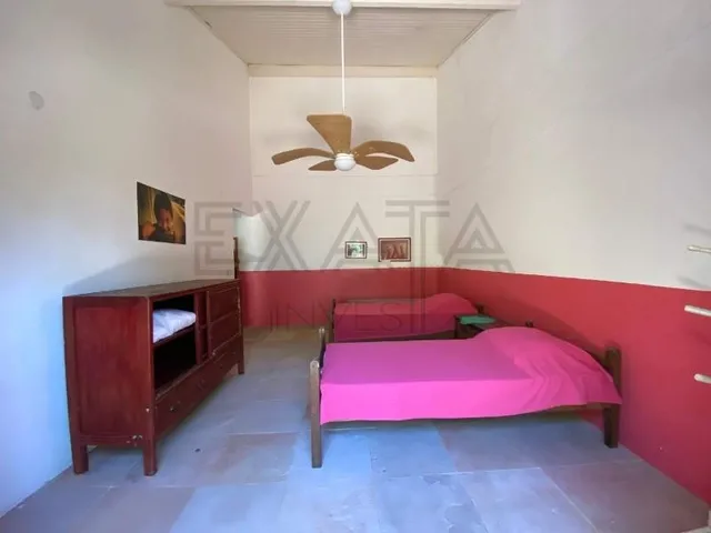 Imagem 6: CASA SEDE: Casa de madeira com vista para mar, 05 dormitórios sendo 04 suítes, 02