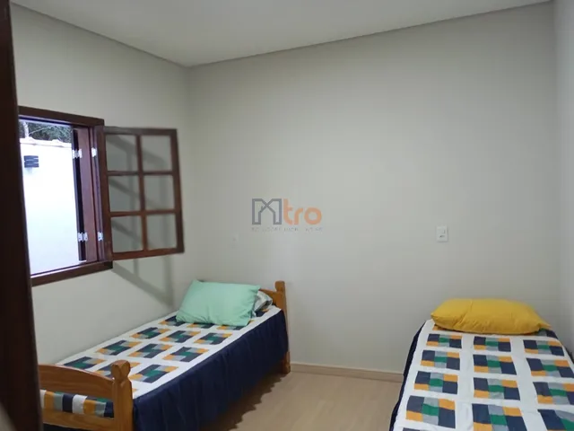 Imagem 2: Chácara à venda em Itajubá-MG, bairro São Pedro, 2 quartos, 2 salas, 2 banheiros, 2