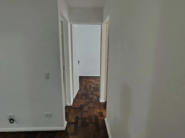 Imagem 6: Apartamento a Venda nas Mercês com 3 Quartos R$ 387.000,00