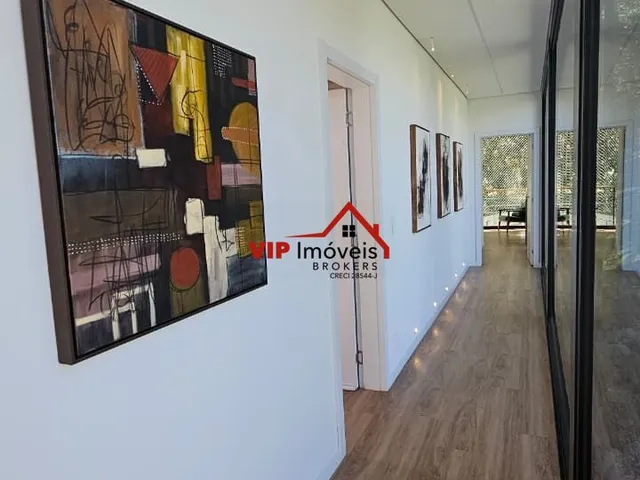 Imagem 2: Excelente Casa de Alto Padrão com 4 Suítes no Loteamento Fechado Terra Caxambu