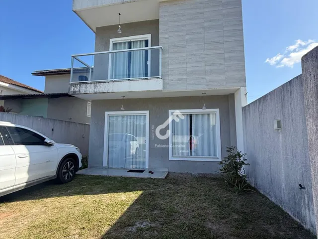Imagem 2: ESTRADA DO COCO, Abrantes. Duplex composto de 3 quartos sendo 1 suíte com closet