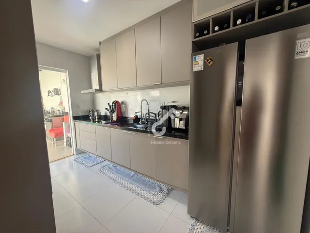 Imagem 7: ESTRADA DO COCO, Abrantes. Duplex composto de 3 quartos sendo 1 suíte com closet