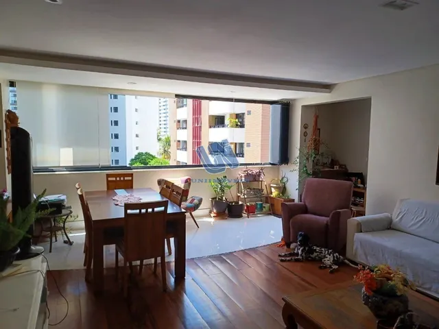 Imagem: Chácara Suíça 4 quartos suítes sendo