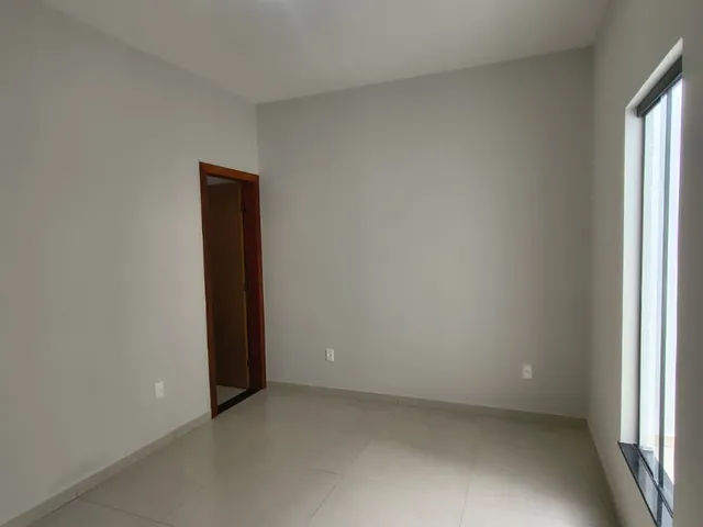 Imagem 8: Casa à venda em Vitória da Conquista-BA, bairro Zabelê: 2 quartos, 1 suíte, 1 sala, 2