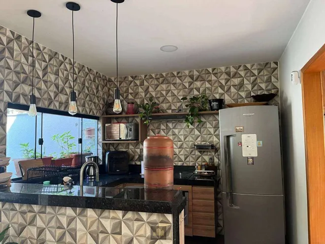 Imagem 9: Casa À Venda em Niterói, Ingá, com 2 Quartos, 107M²