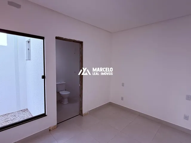 Imagem 6: Vendo casa nova de 2/4 send 01 suíte com excelente acabamento em otima localizaç
