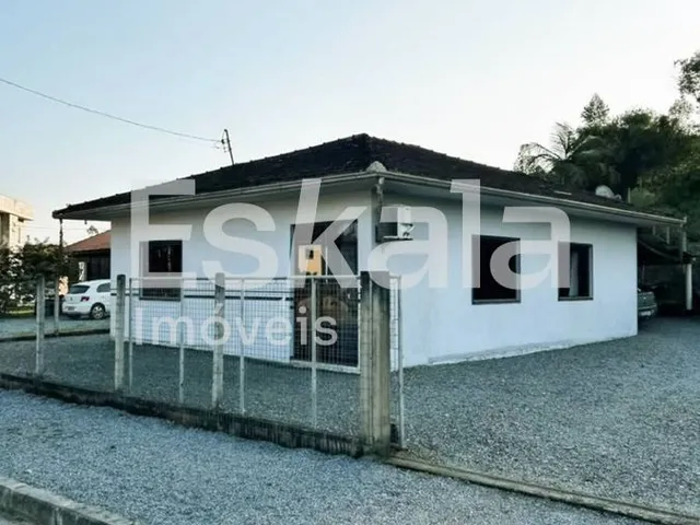 Imagem: Casa Semimobiliada Com 300m² De Área De