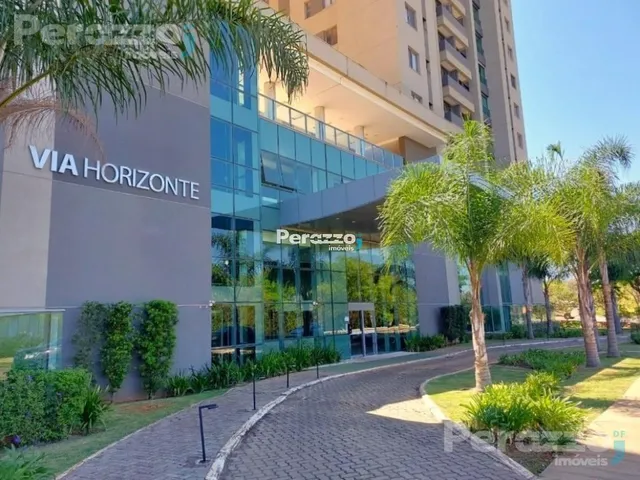 Imagem 12: Vista Privilegiada, Sofisticação e Conforto em um Apartamento de Alto Padrão com 4